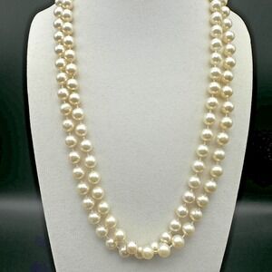 Vintage 90s Cream Faux Pearl Opera Length Necklace Single Strand Minimalist